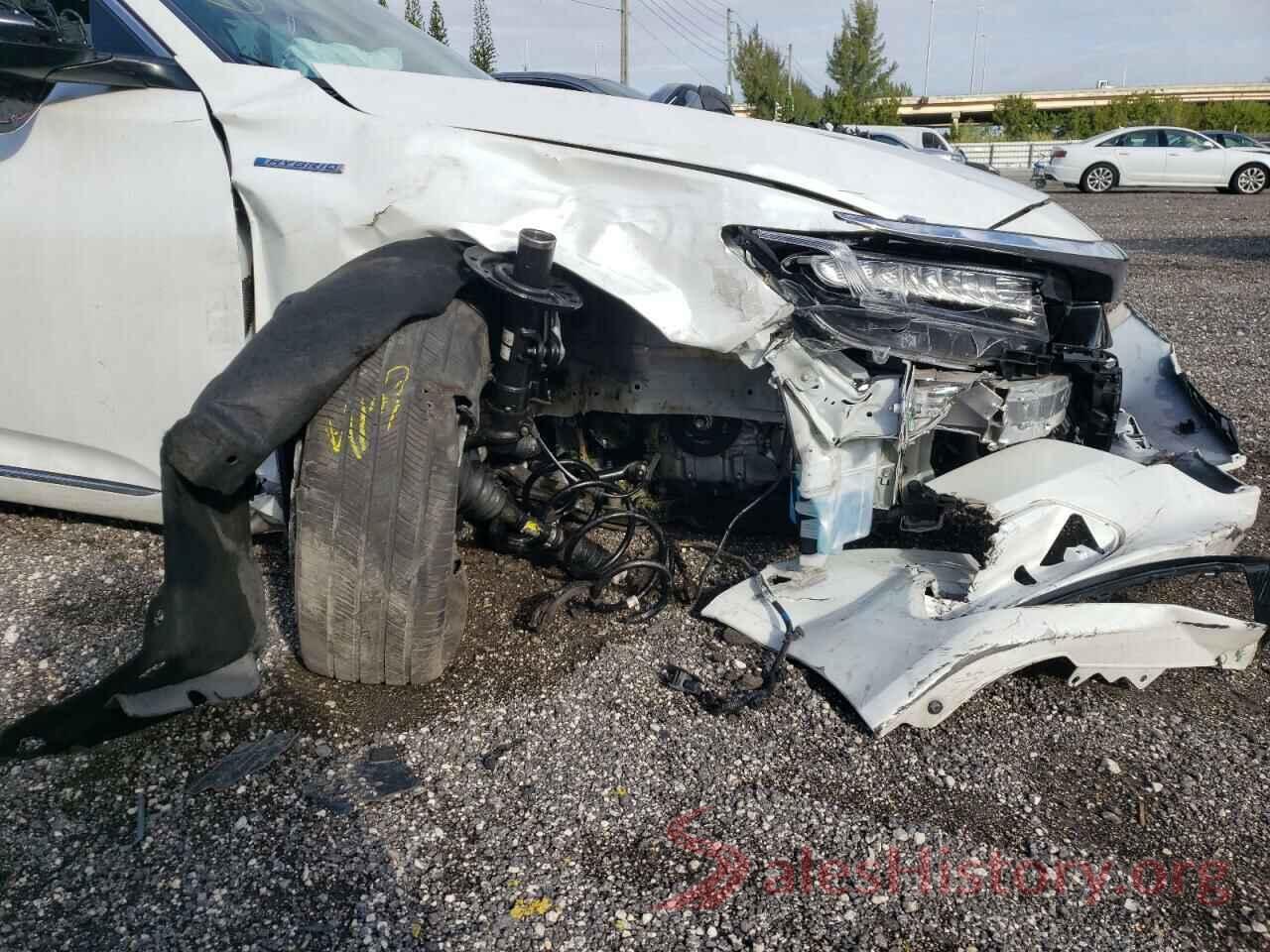 1HGCV3F90JA001622 2018 HONDA ACCORD