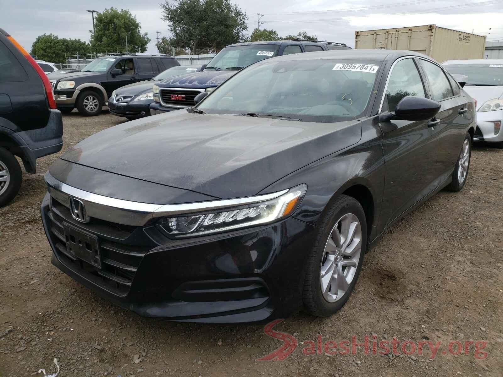 1HGCV1F11KA132400 2019 HONDA ACCORD