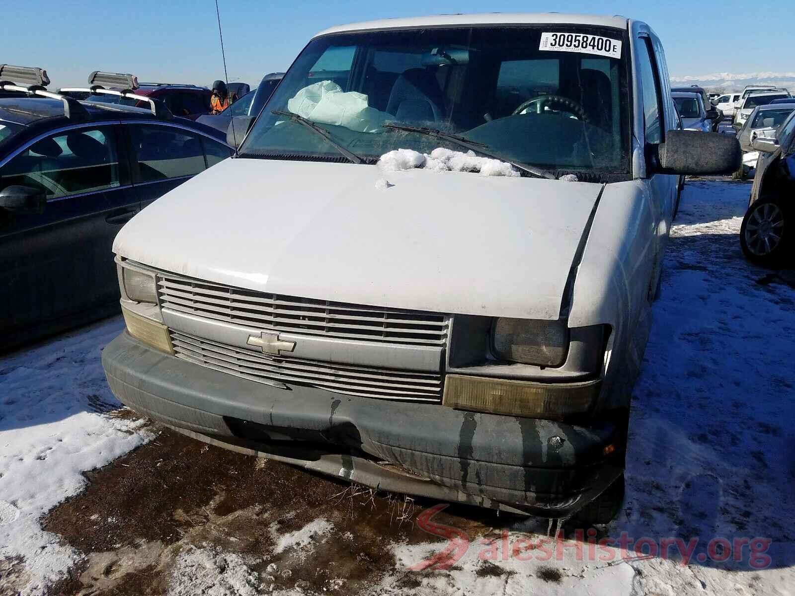 3FA6P0HD8HR114214 2001 CHEVROLET ASTRO