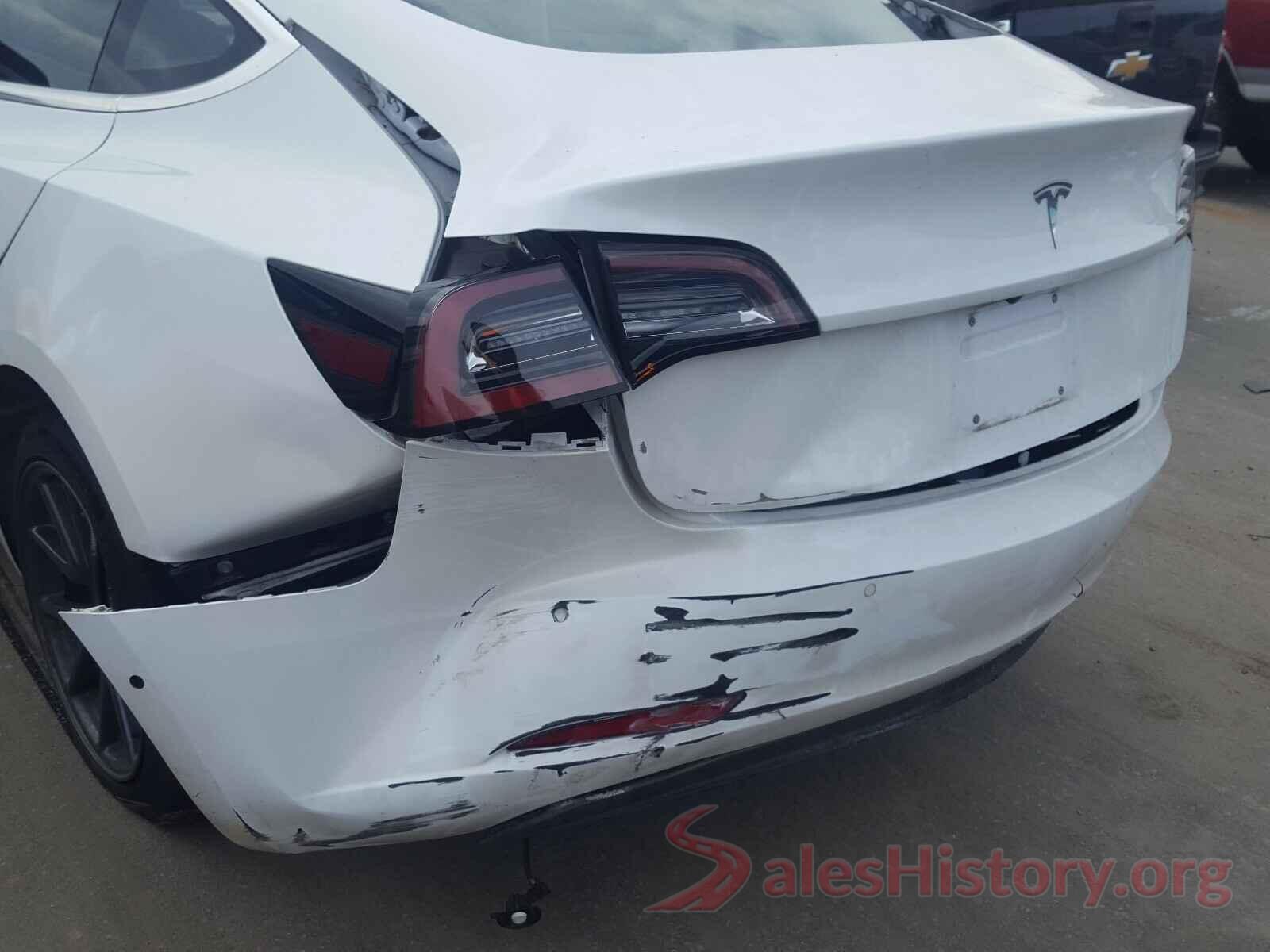 5YJ3E1EB0JF094883 2018 TESLA MODEL 3