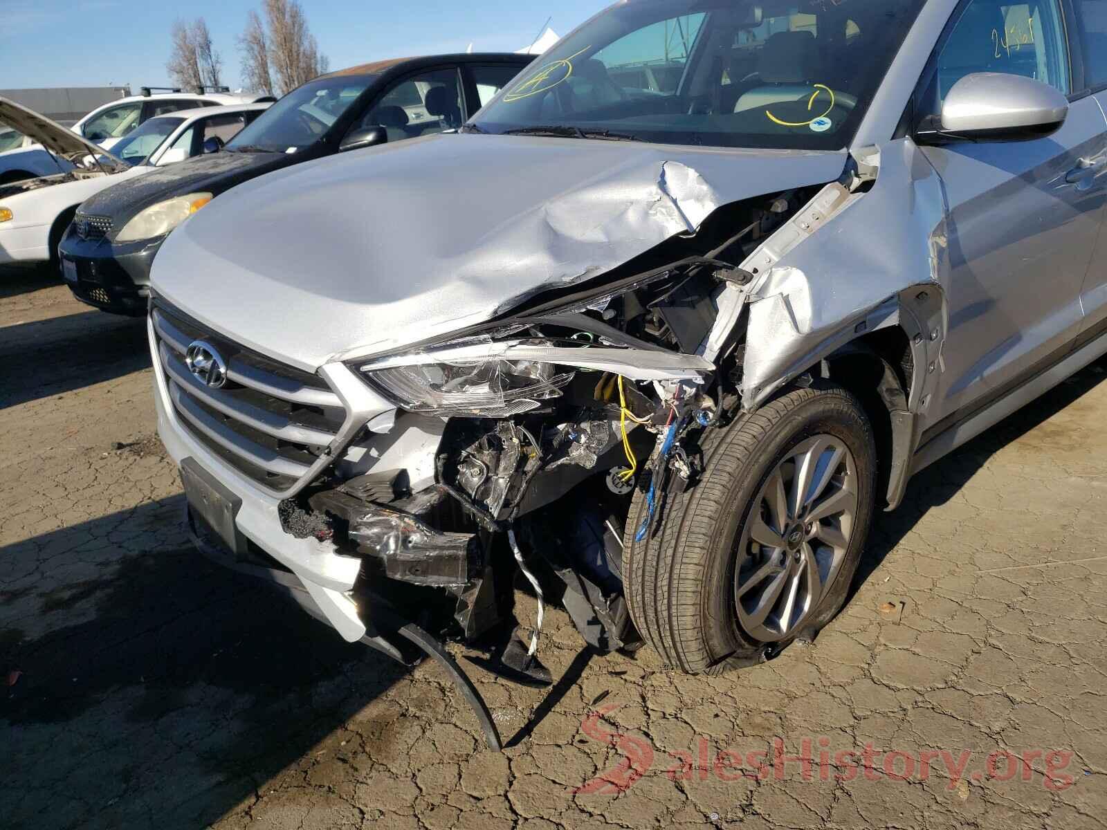 KM8J33A45HU533251 2017 HYUNDAI TUCSON