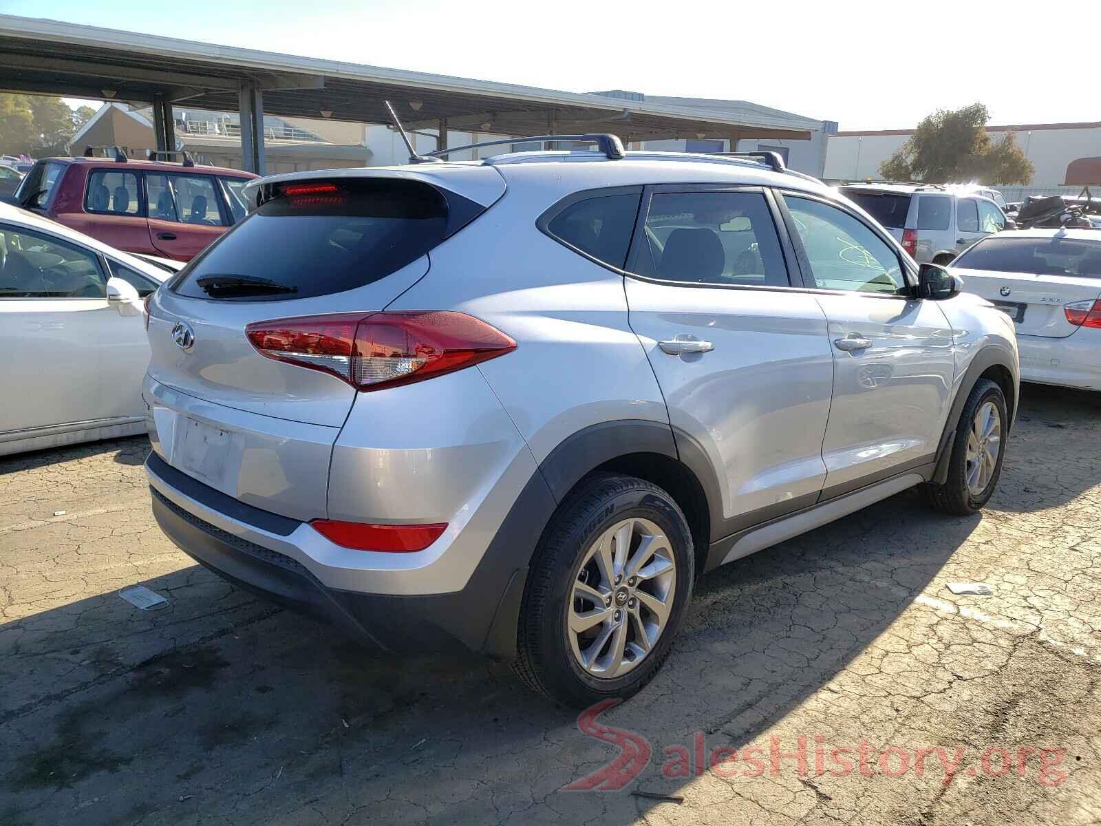 KM8J33A45HU533251 2017 HYUNDAI TUCSON