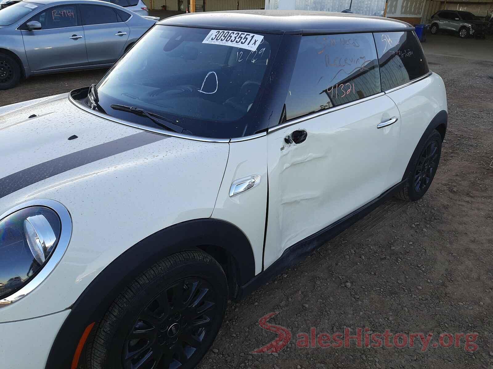 5TFAX5GN0KX142633 2019 MINI COOPER