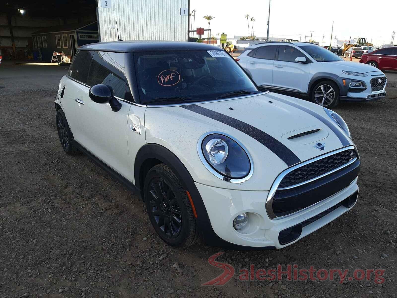 5TFAX5GN0KX142633 2019 MINI COOPER