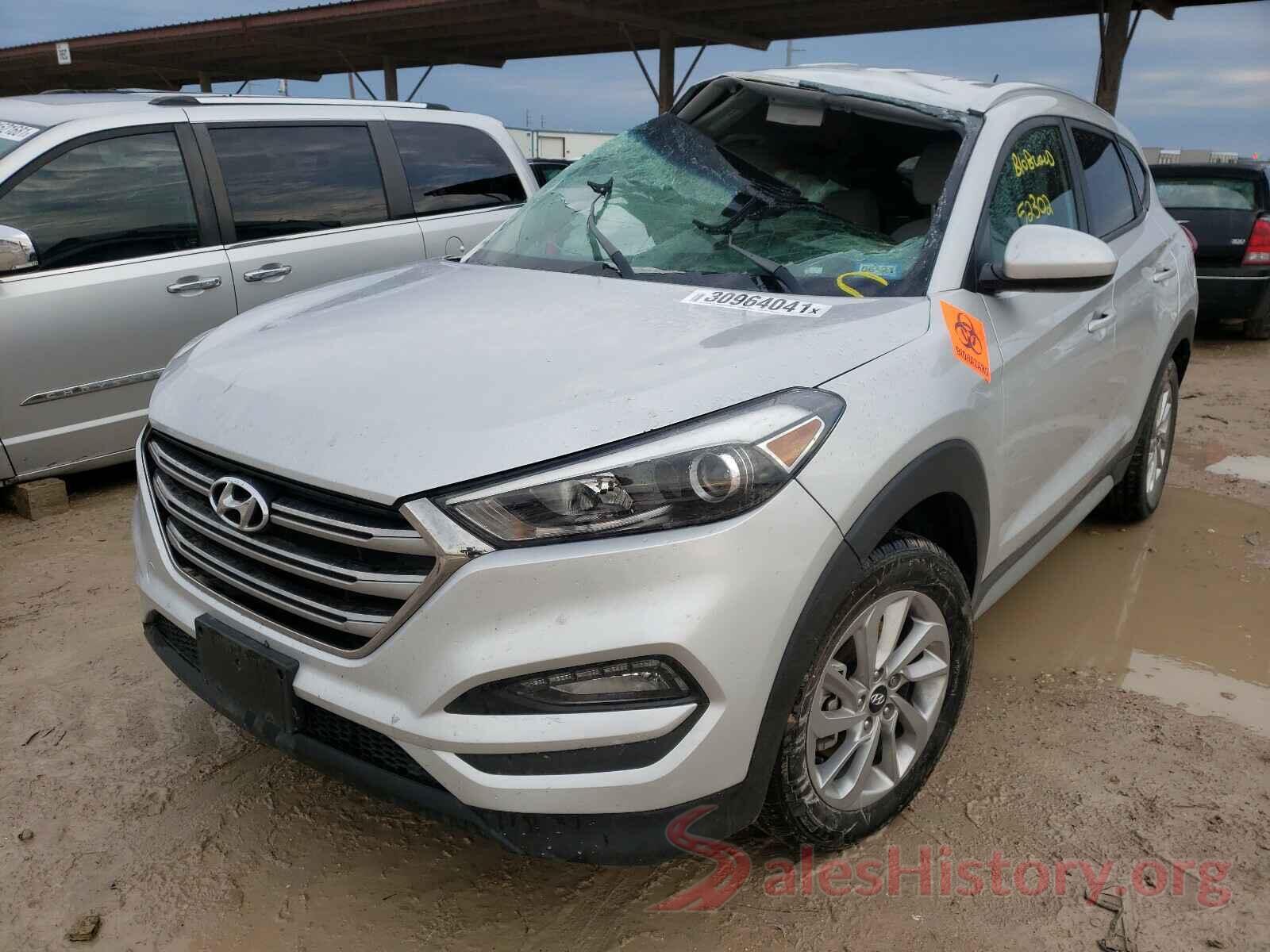 KM8J33A43HU587762 2017 HYUNDAI TUCSON