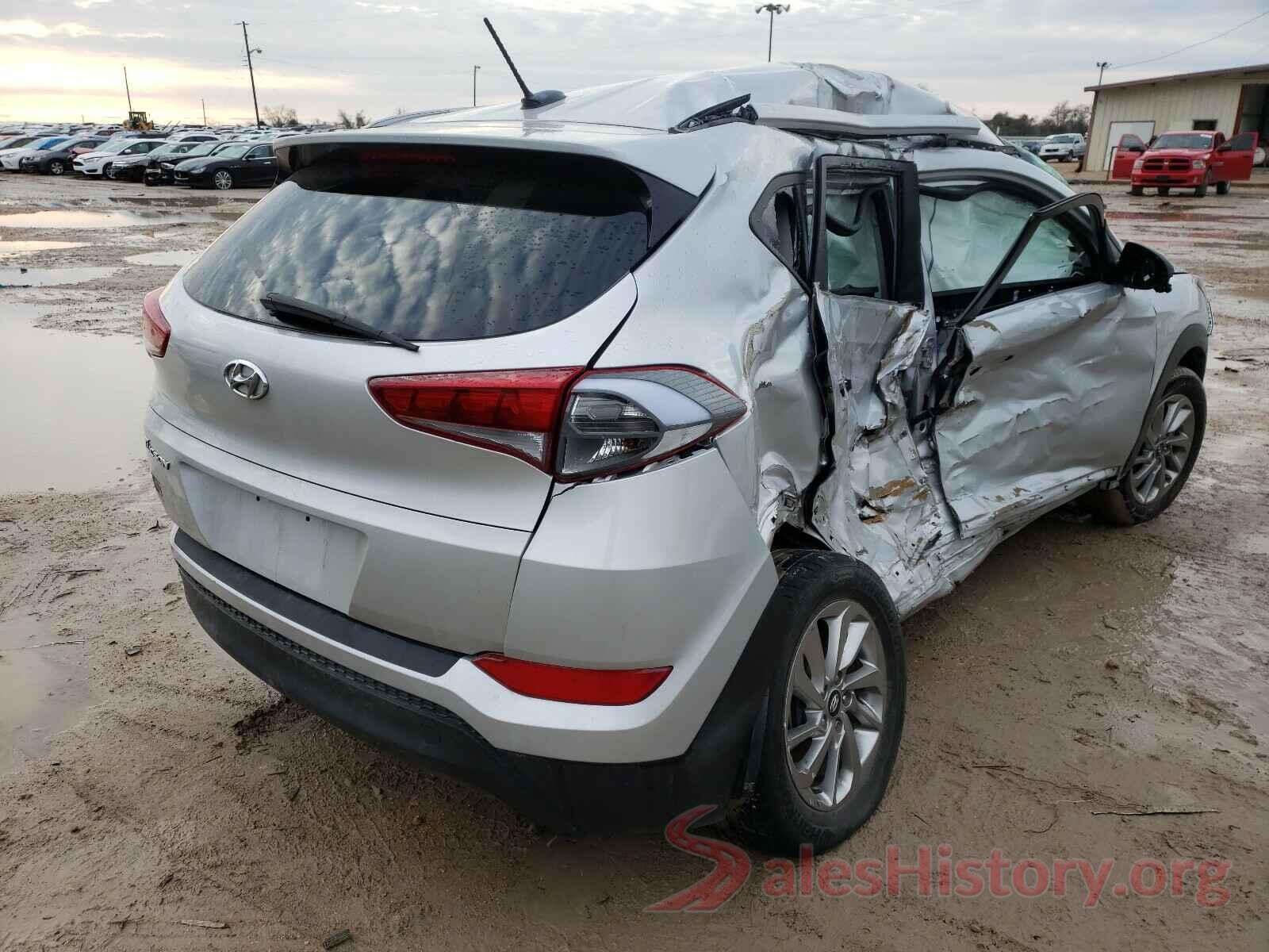 KM8J33A43HU587762 2017 HYUNDAI TUCSON