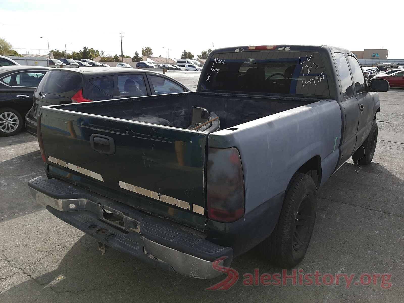 KM8J23A4XHU367313 2002 CHEVROLET SILVERADO