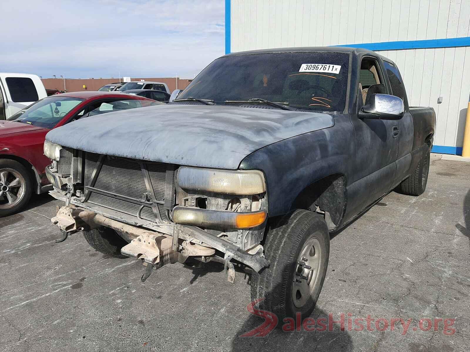 KM8J23A4XHU367313 2002 CHEVROLET SILVERADO