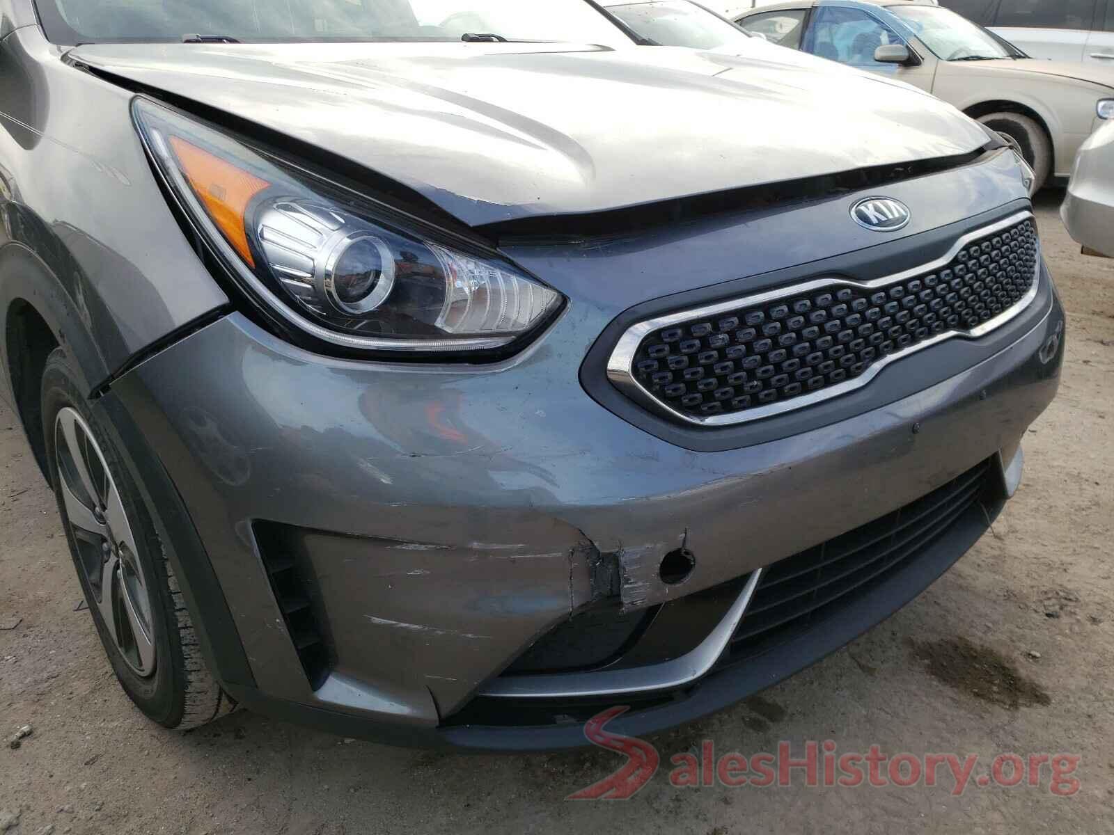 KNDCB3LC4H5055032 2017 KIA NIRO