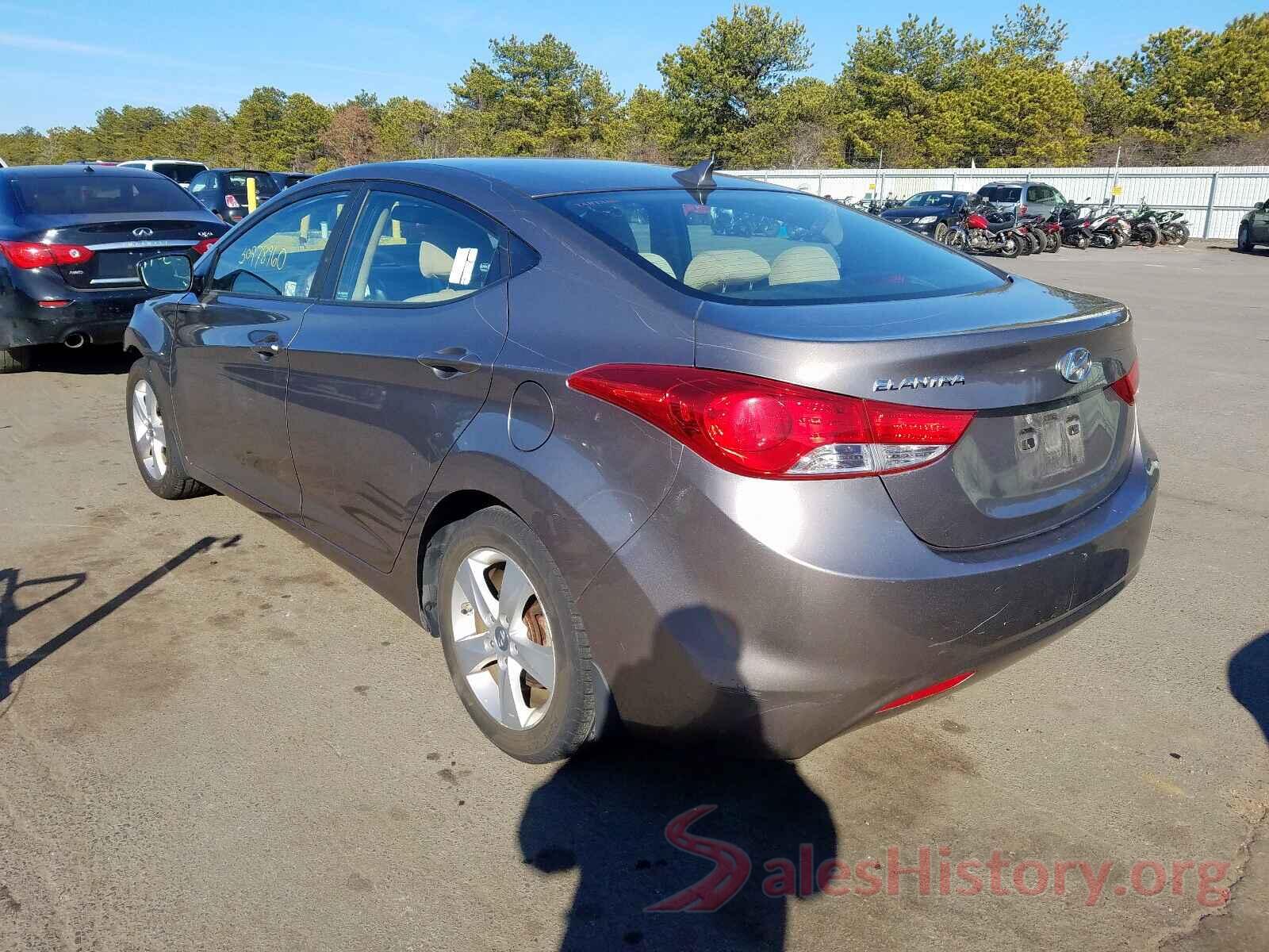 3N1CN7AP6GL890698 2013 HYUNDAI ELANTRA