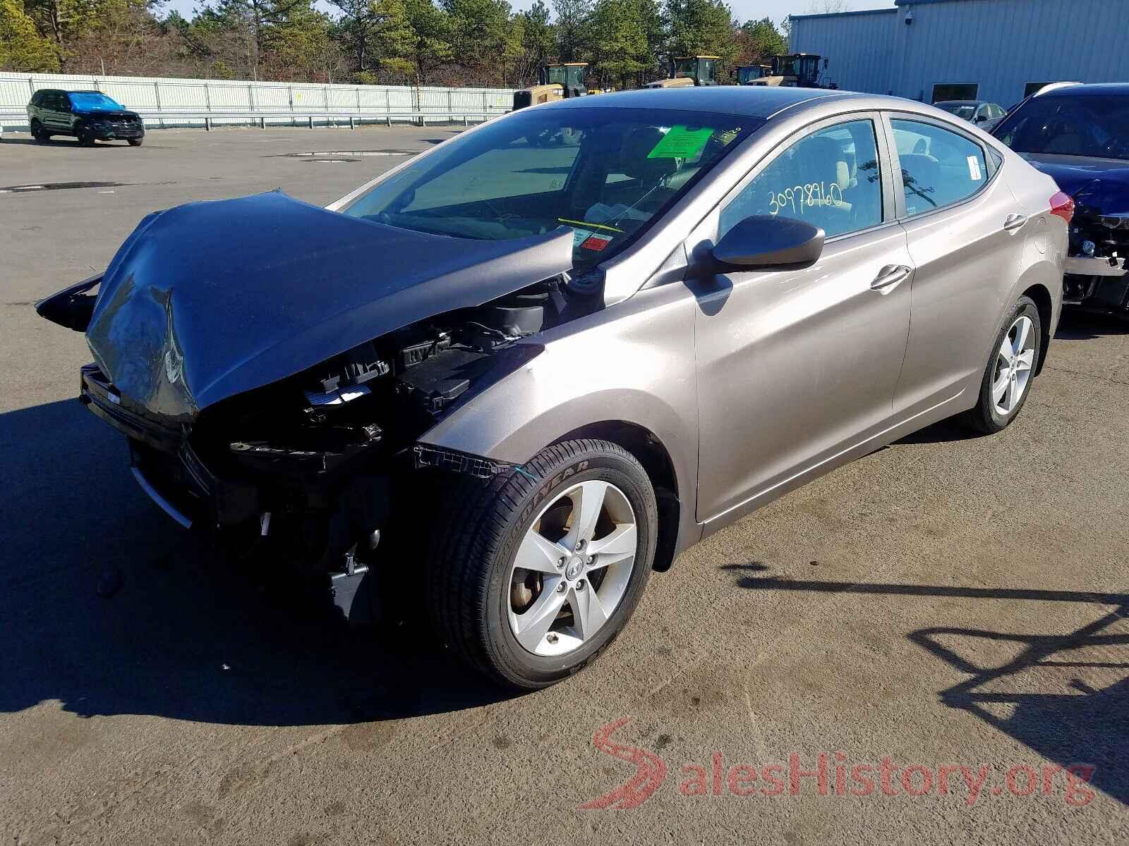 3N1CN7AP6GL890698 2013 HYUNDAI ELANTRA