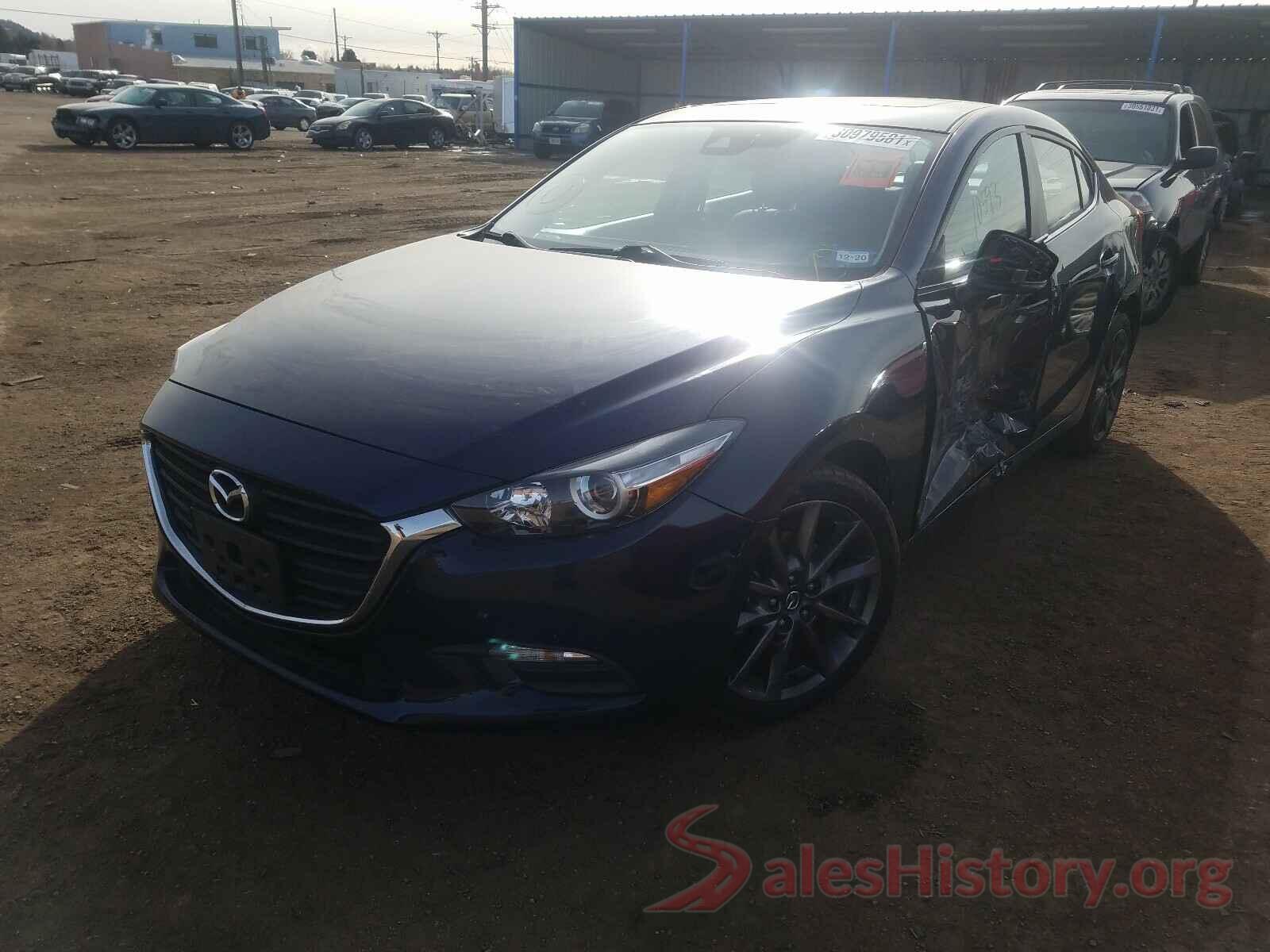 3MZBN1V37JM274598 2018 MAZDA 3