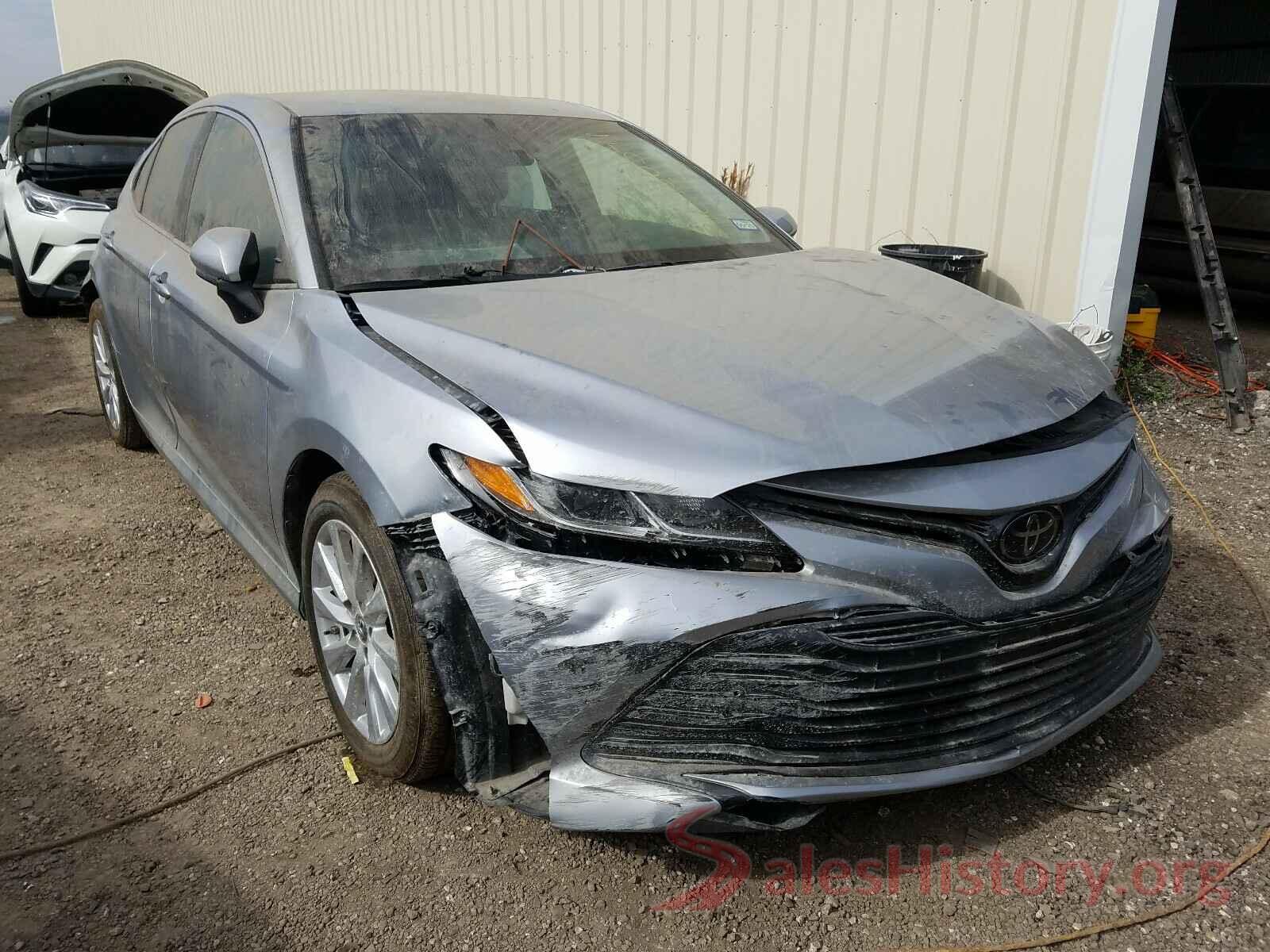 4T1B11HK4JU103543 2018 TOYOTA CAMRY