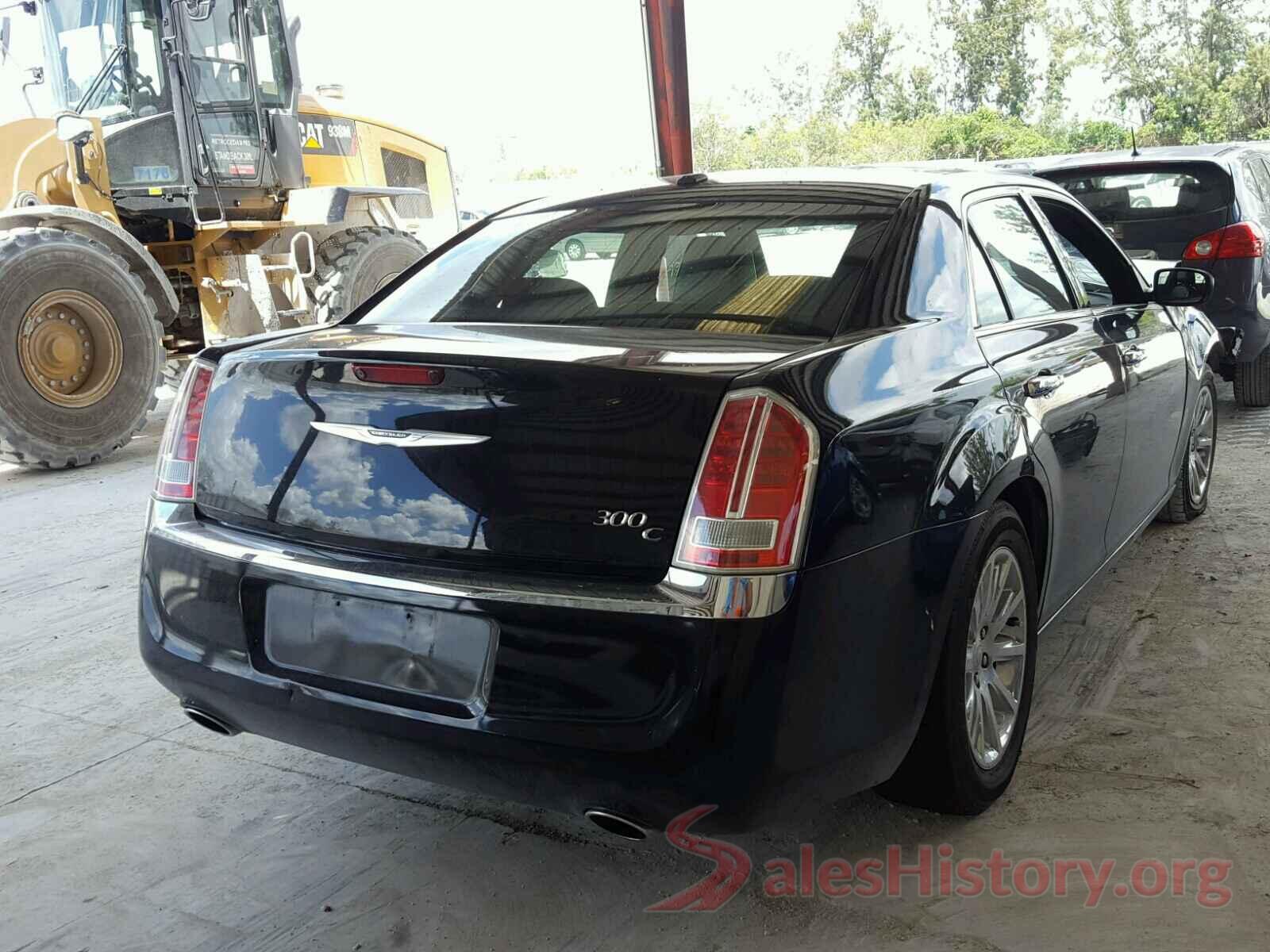 58ABK1GG7HU060555 2013 CHRYSLER 300