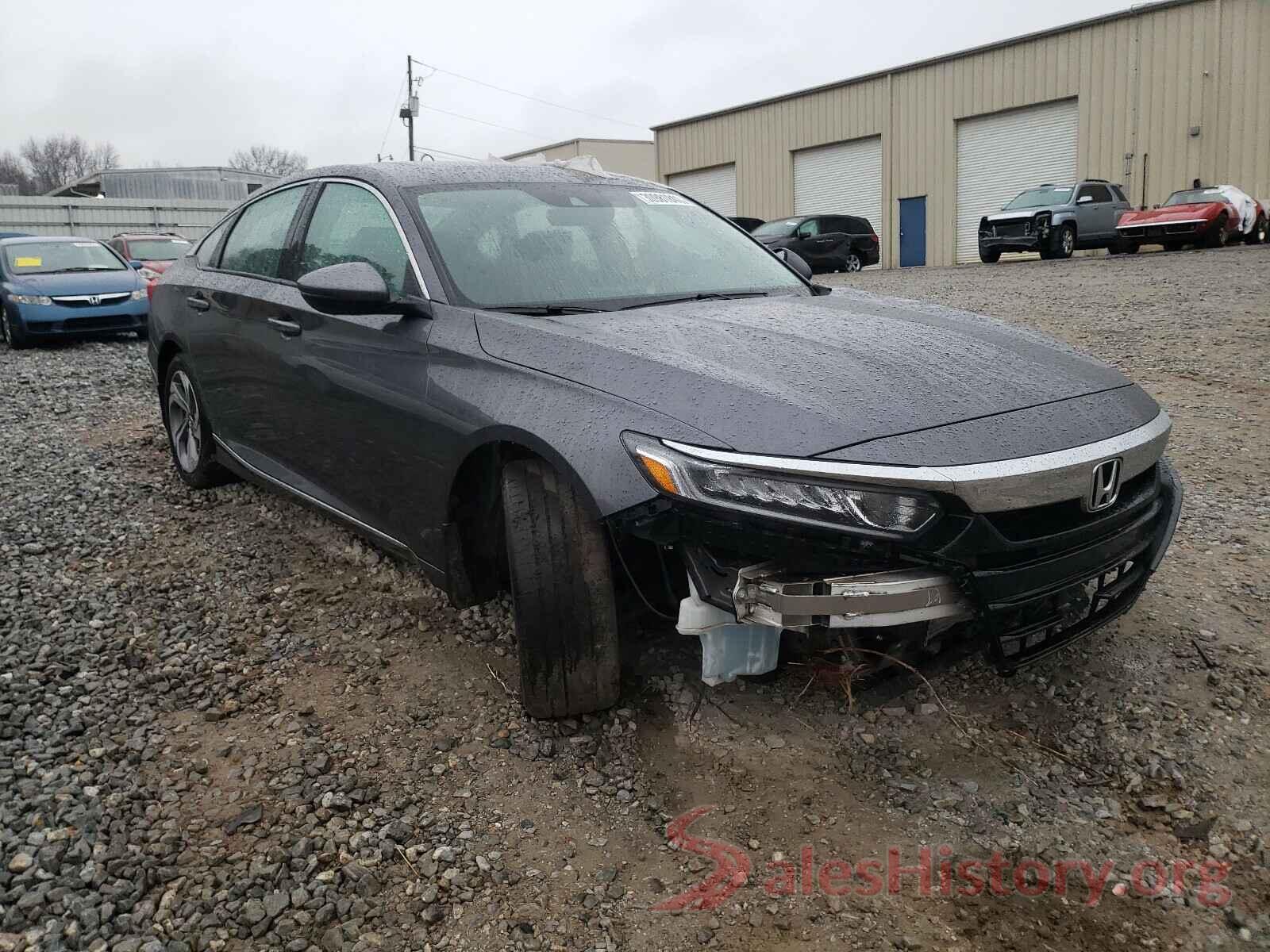 1HGCV1F59JA131903 2018 HONDA ACCORD