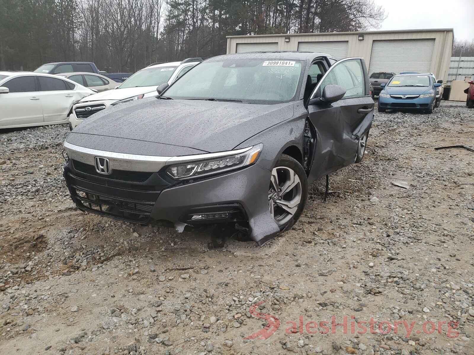 1HGCV1F59JA131903 2018 HONDA ACCORD