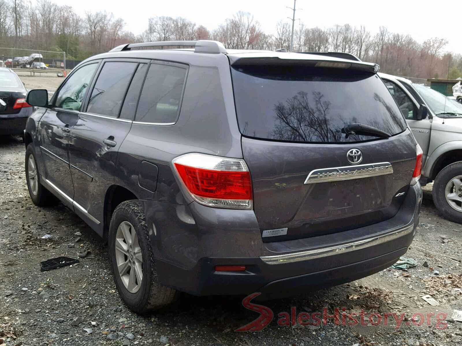 YV4A22PK1G1021426 2011 TOYOTA HIGHLANDER