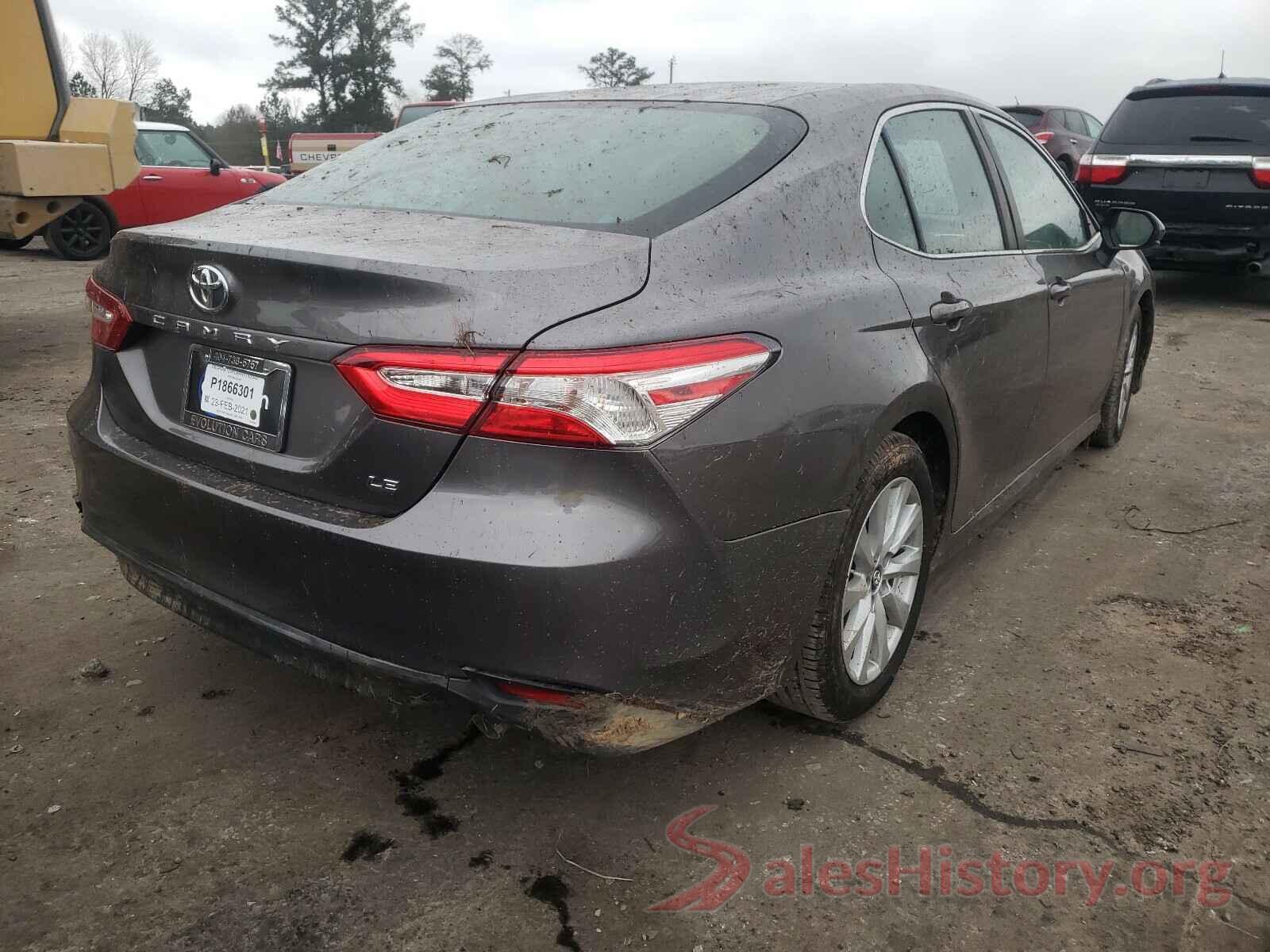 4T1B11HK4JU132444 2018 TOYOTA CAMRY