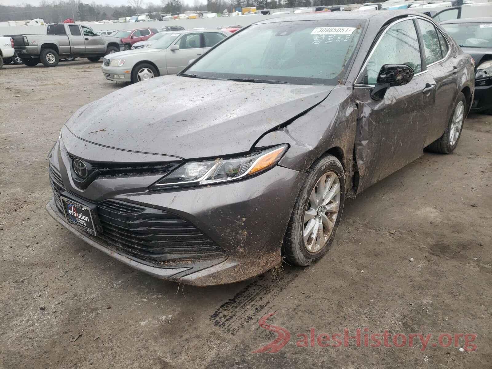 4T1B11HK4JU132444 2018 TOYOTA CAMRY