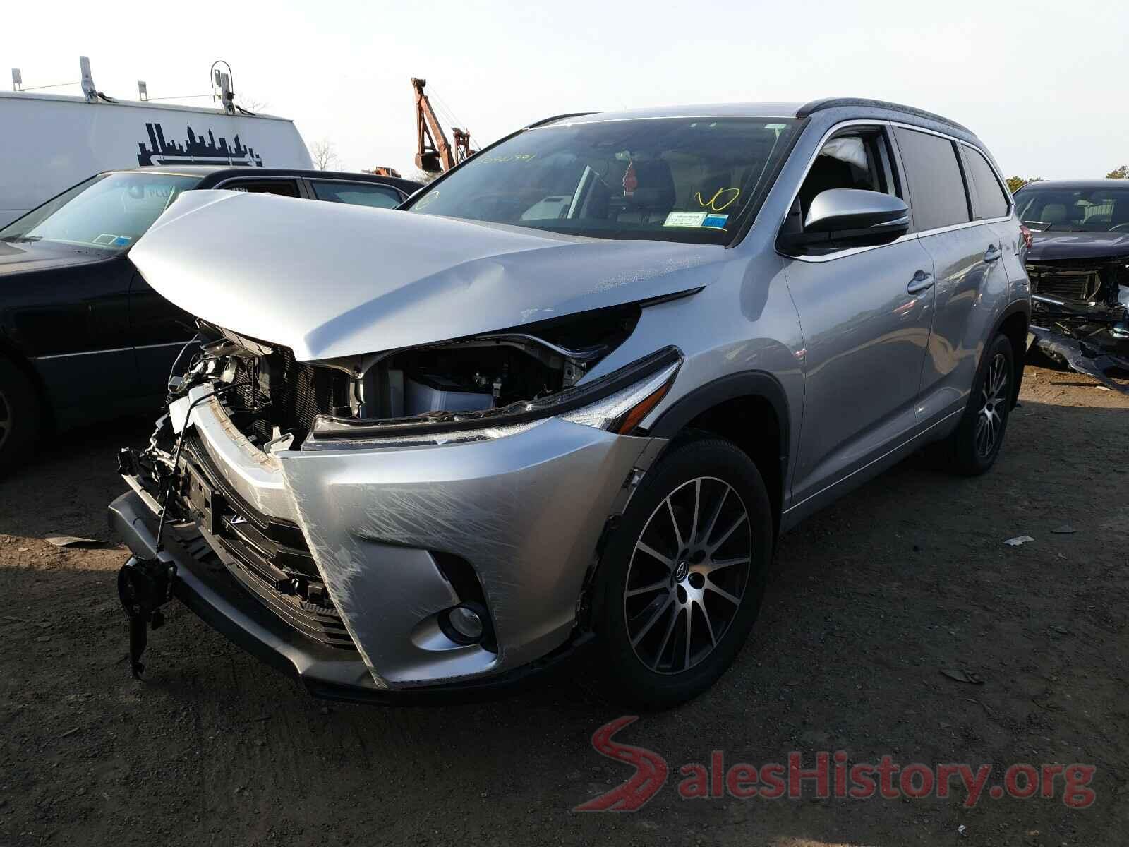 5TDJZRFH0JS802719 2018 TOYOTA HIGHLANDER