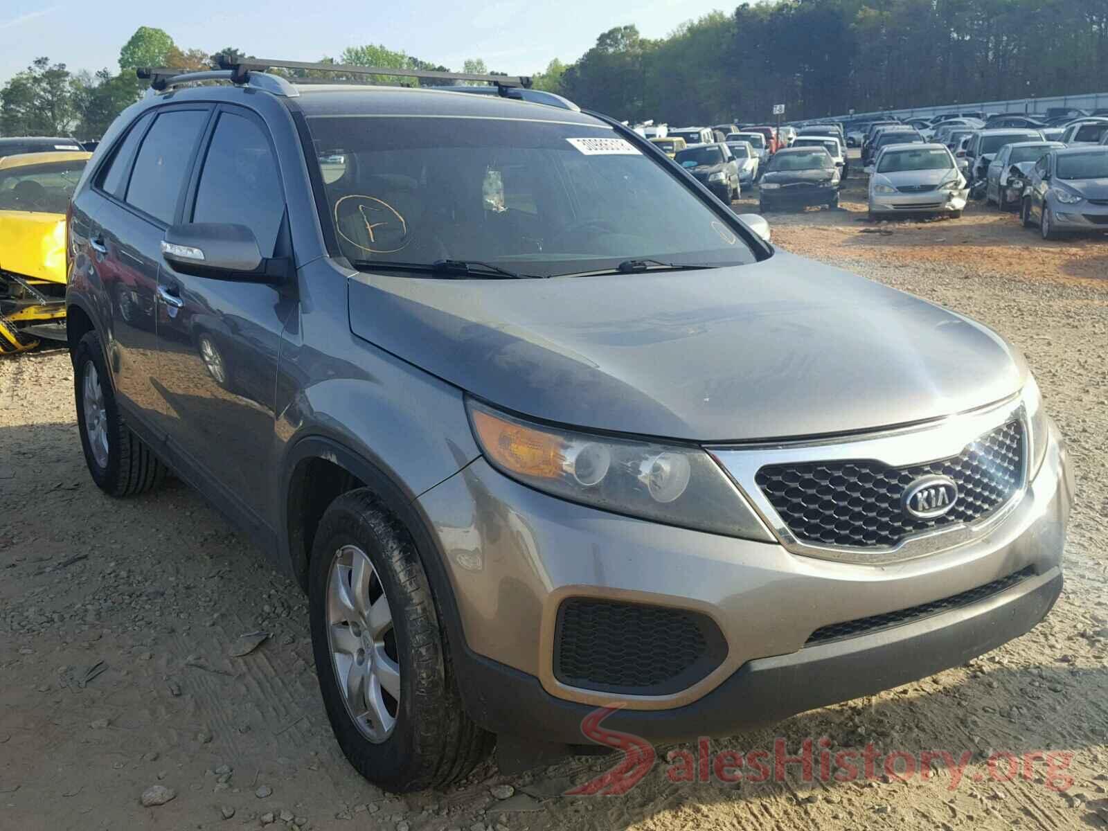 3VV2B7AX4KM097468 2011 KIA SORENTO