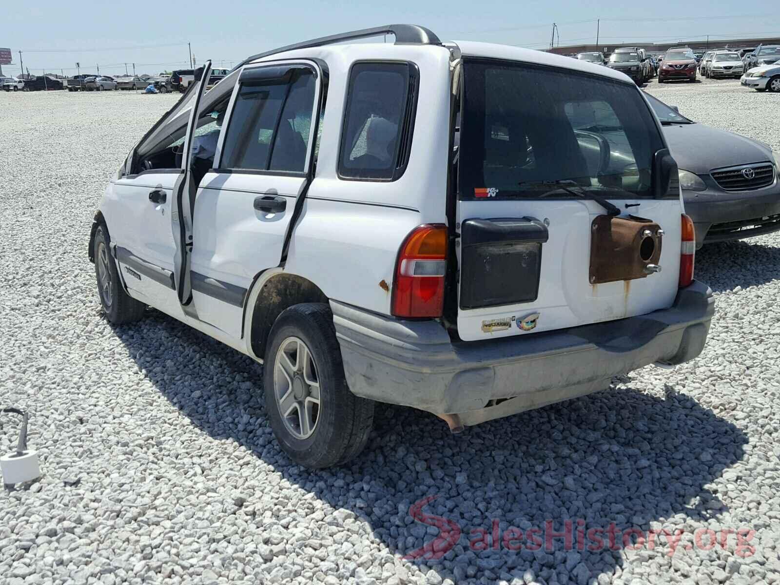 2HGFC2F57HH522164 2004 CHEVROLET TRACKER