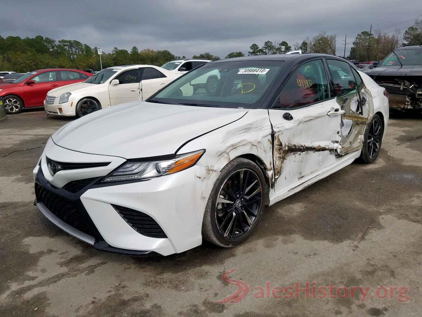 4T1B61HK5JU083451 2018 TOYOTA CAMRY