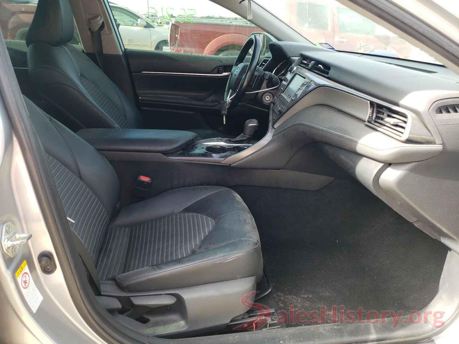 4T1B11HK0KU691796 2019 TOYOTA CAMRY