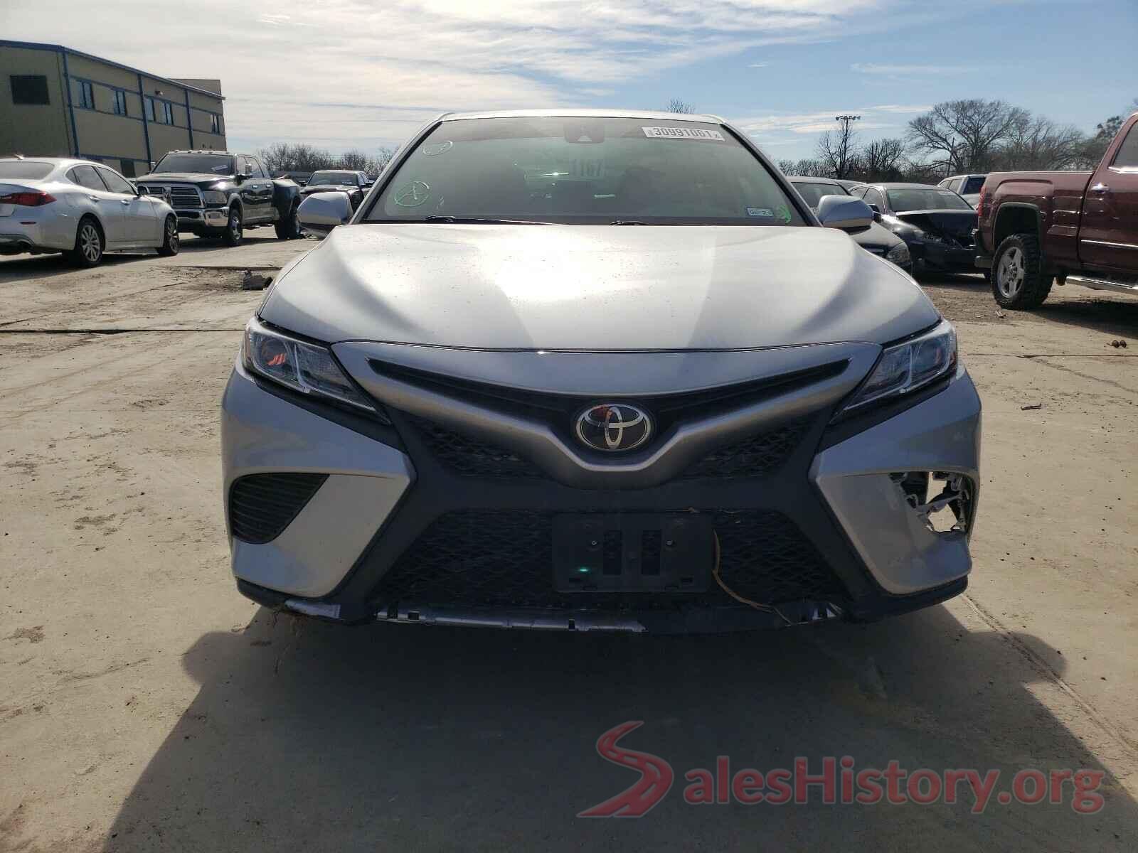 4T1B11HK0KU691796 2019 TOYOTA CAMRY