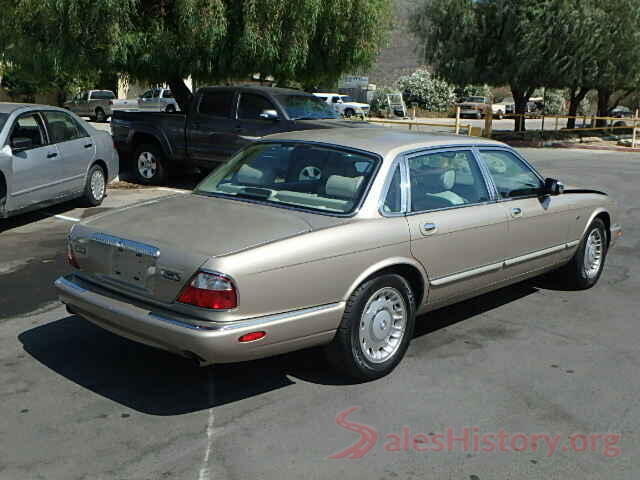 KNDJP3A53J7591655 2000 JAGUAR XJ