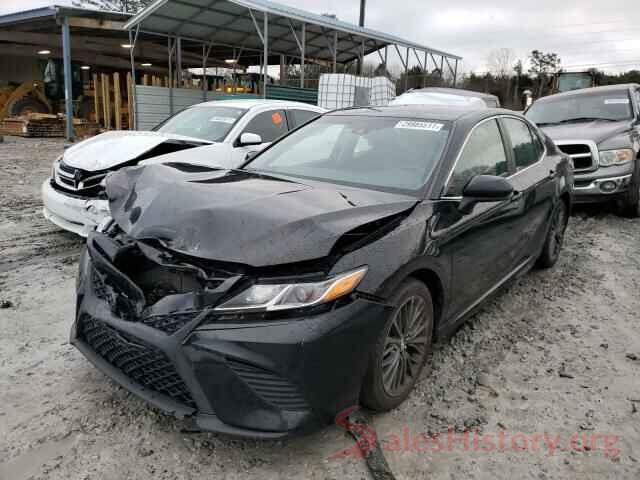 4T1B11HKXJU124574 2018 TOYOTA CAMRY