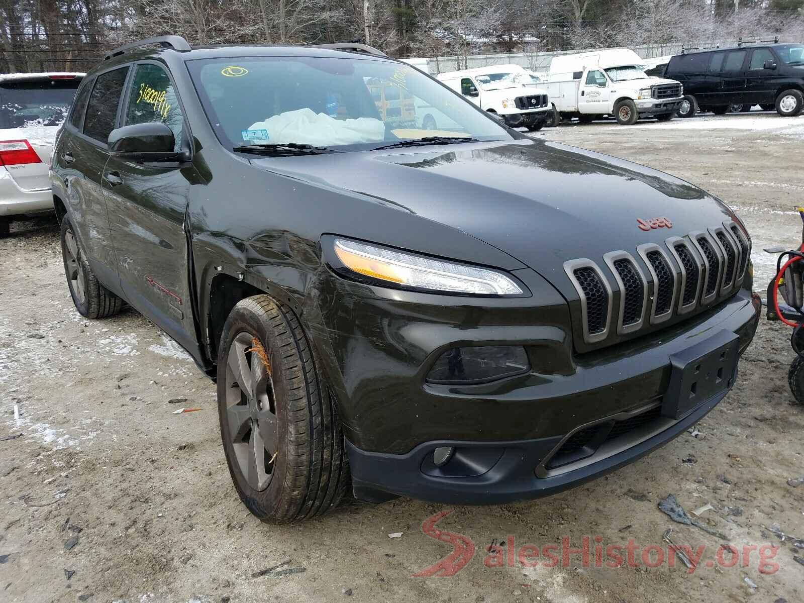 1C4PJMCB8HW543489 2017 JEEP CHEROKEE