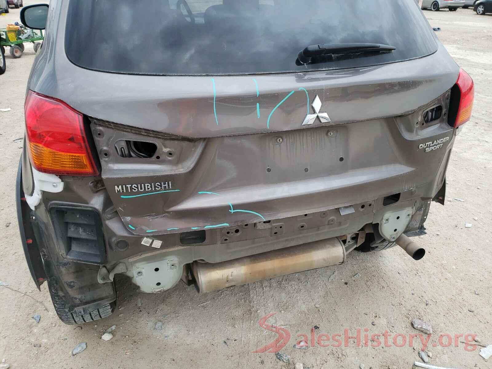 JA4AP3AU8HZ056627 2017 MITSUBISHI OUTLANDER