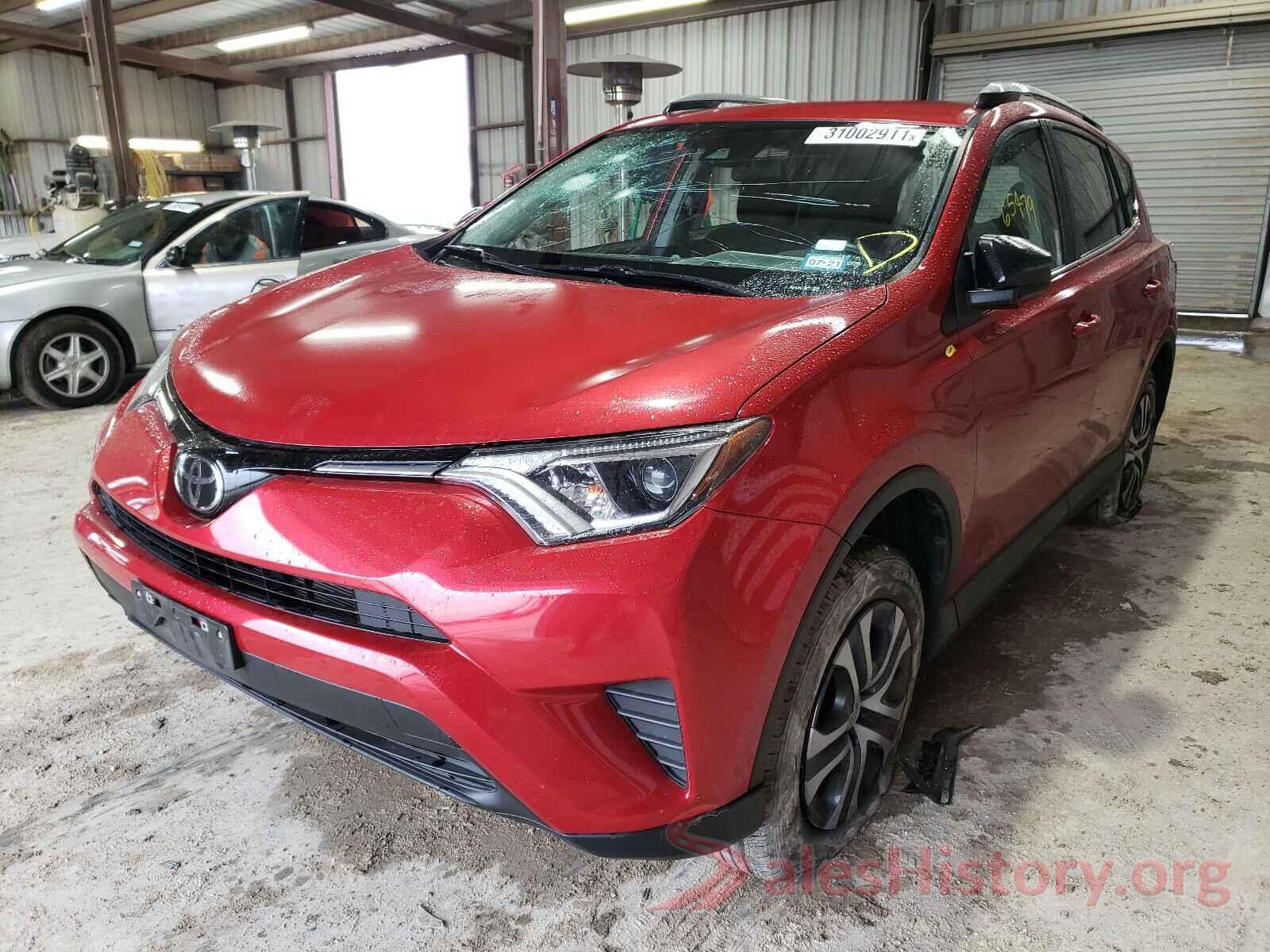 2T3ZFREV4HW364010 2017 TOYOTA RAV4