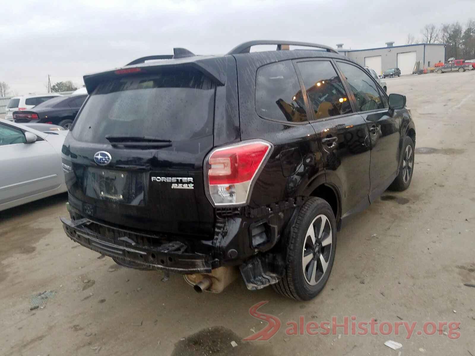 5YFS4RCE1LP040333 2017 SUBARU FORESTER