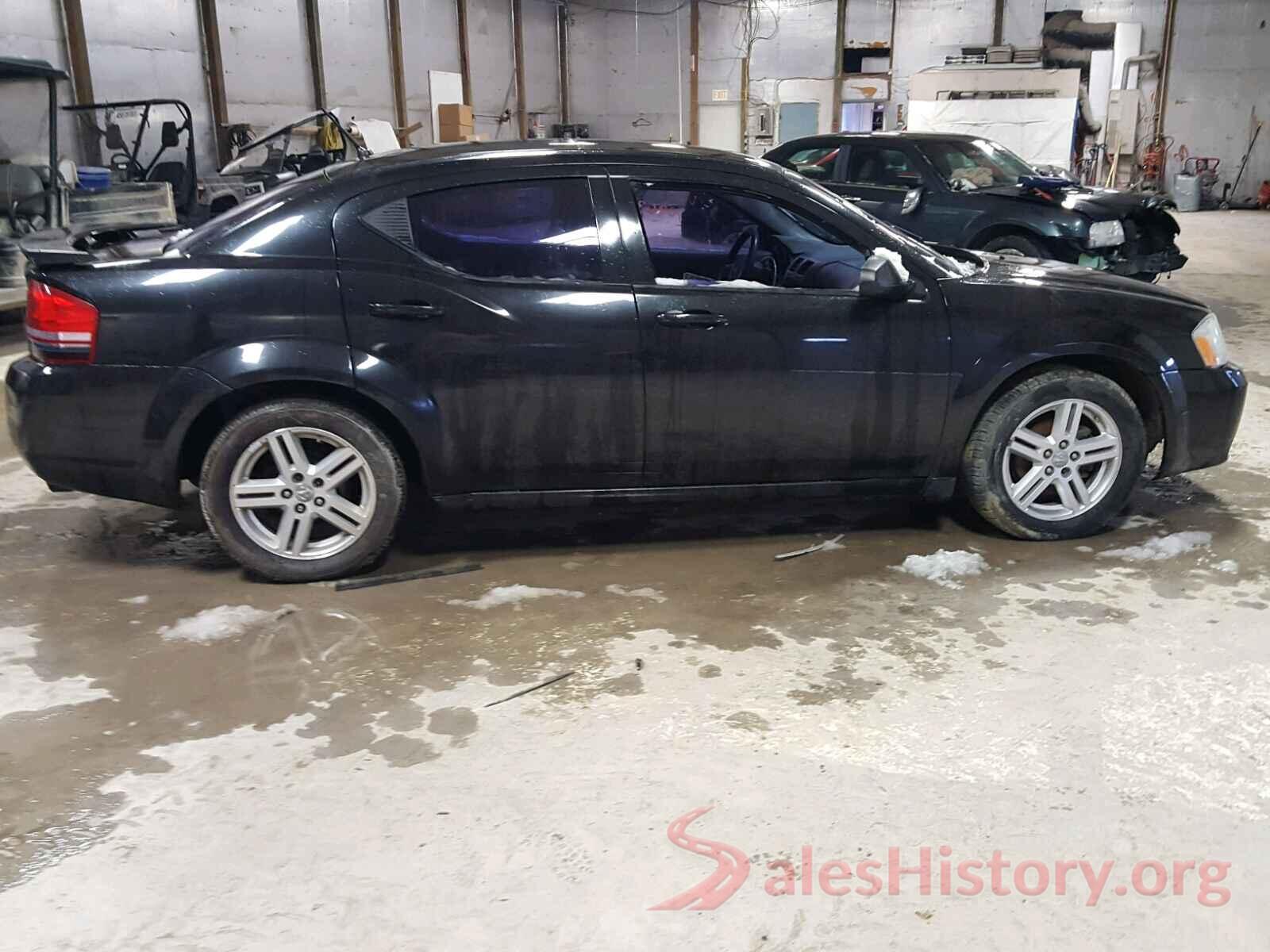 3KPC24A6XME140376 2008 DODGE AVENGER