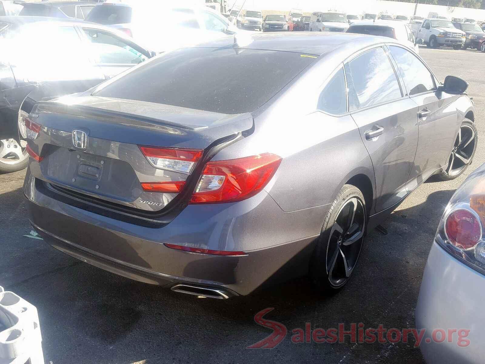 WDDWJ6EB0HF435782 2018 HONDA ACCORD