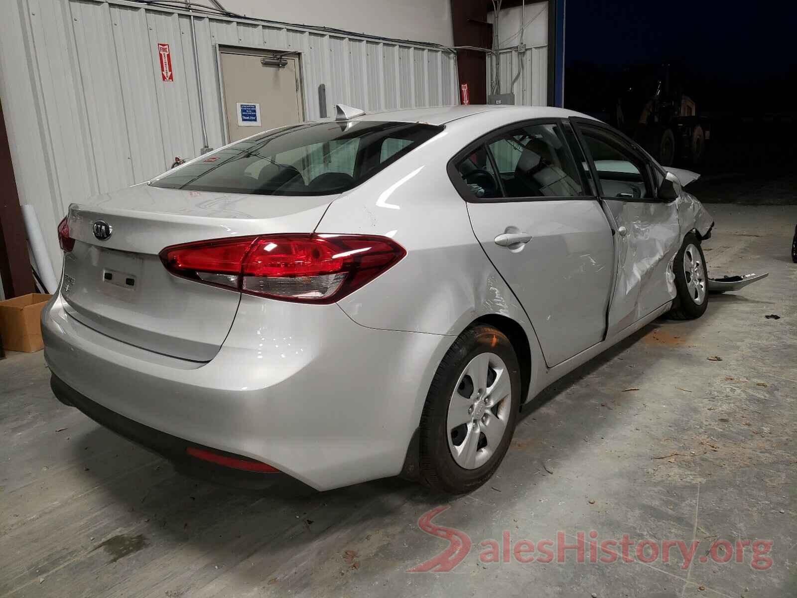 3KPFL4A70JE241442 2018 KIA FORTE