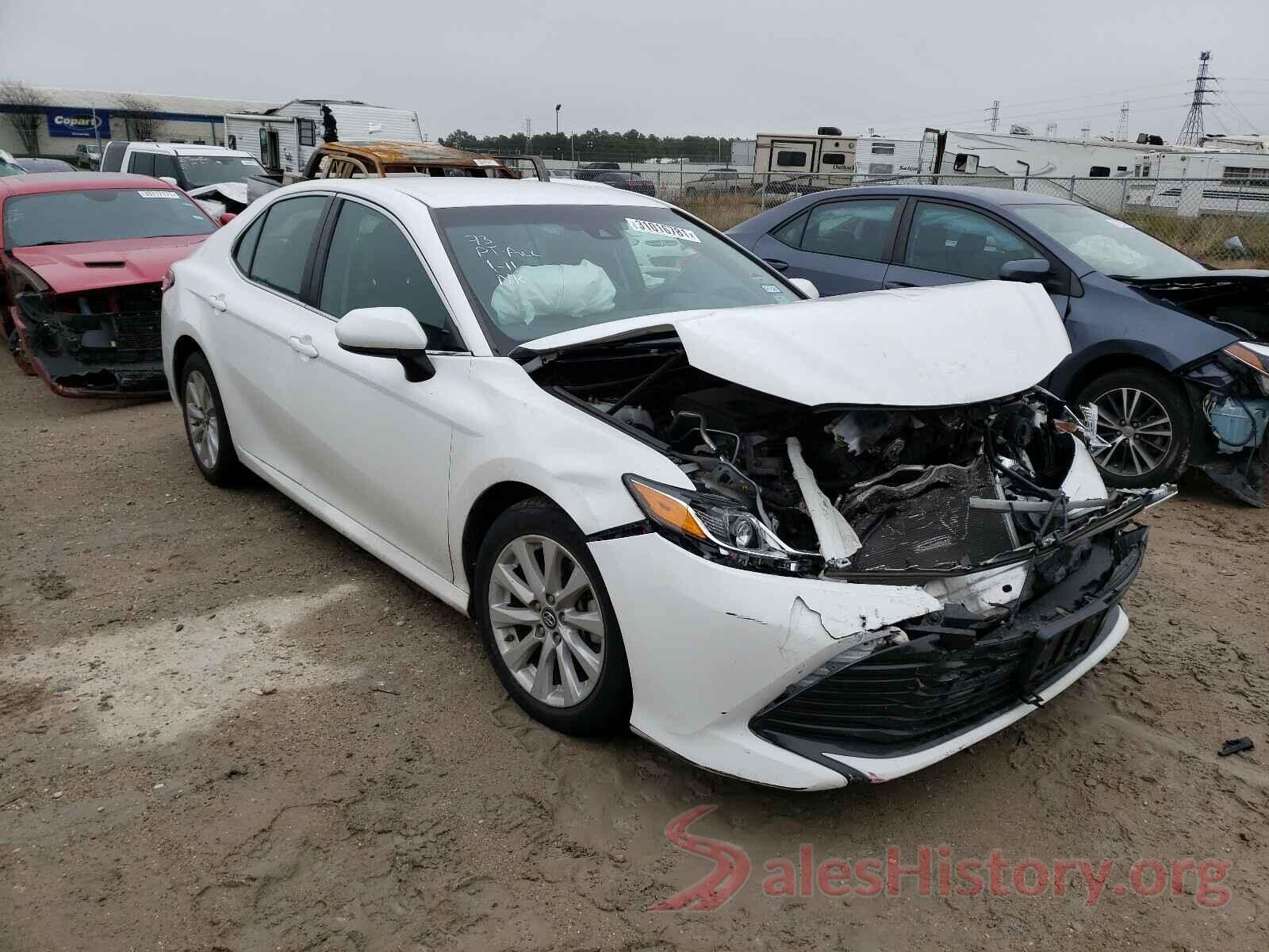 4T1B11HK0JU066829 2018 TOYOTA CAMRY