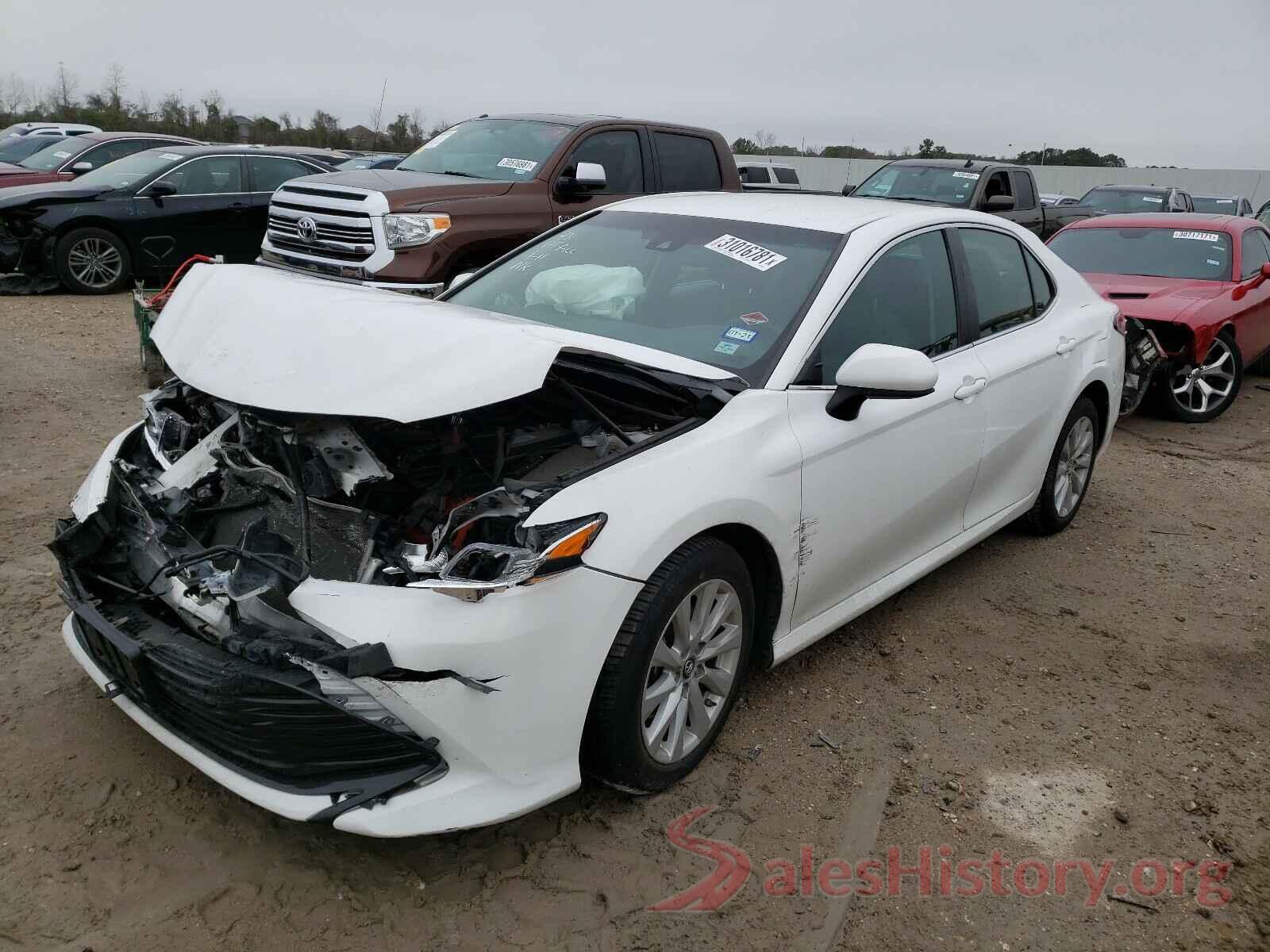 4T1B11HK0JU066829 2018 TOYOTA CAMRY