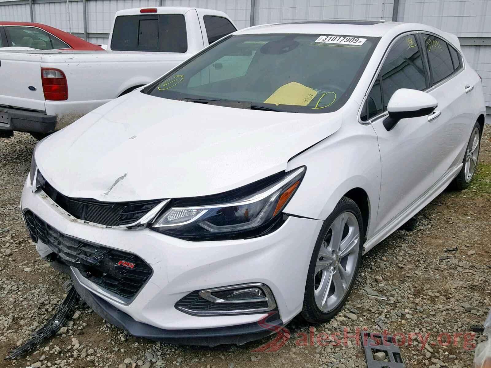 2C4RDGEG2KR556572 2017 CHEVROLET CRUZE