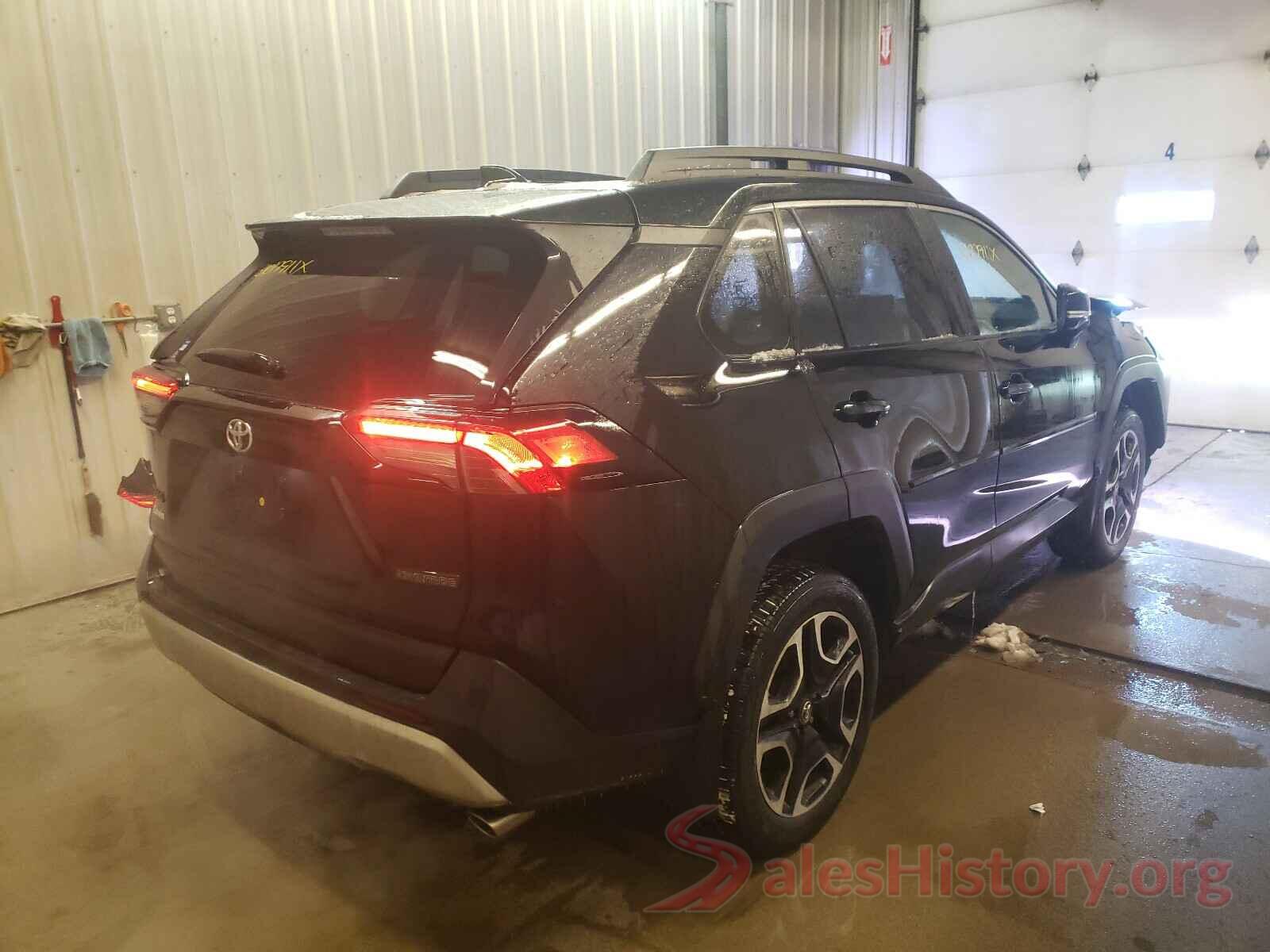 2T3J1RFV4KW029413 2019 TOYOTA RAV4