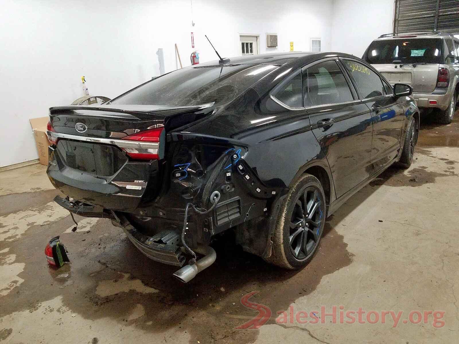 3FA6P0HD1JR252392 2018 FORD FUSION