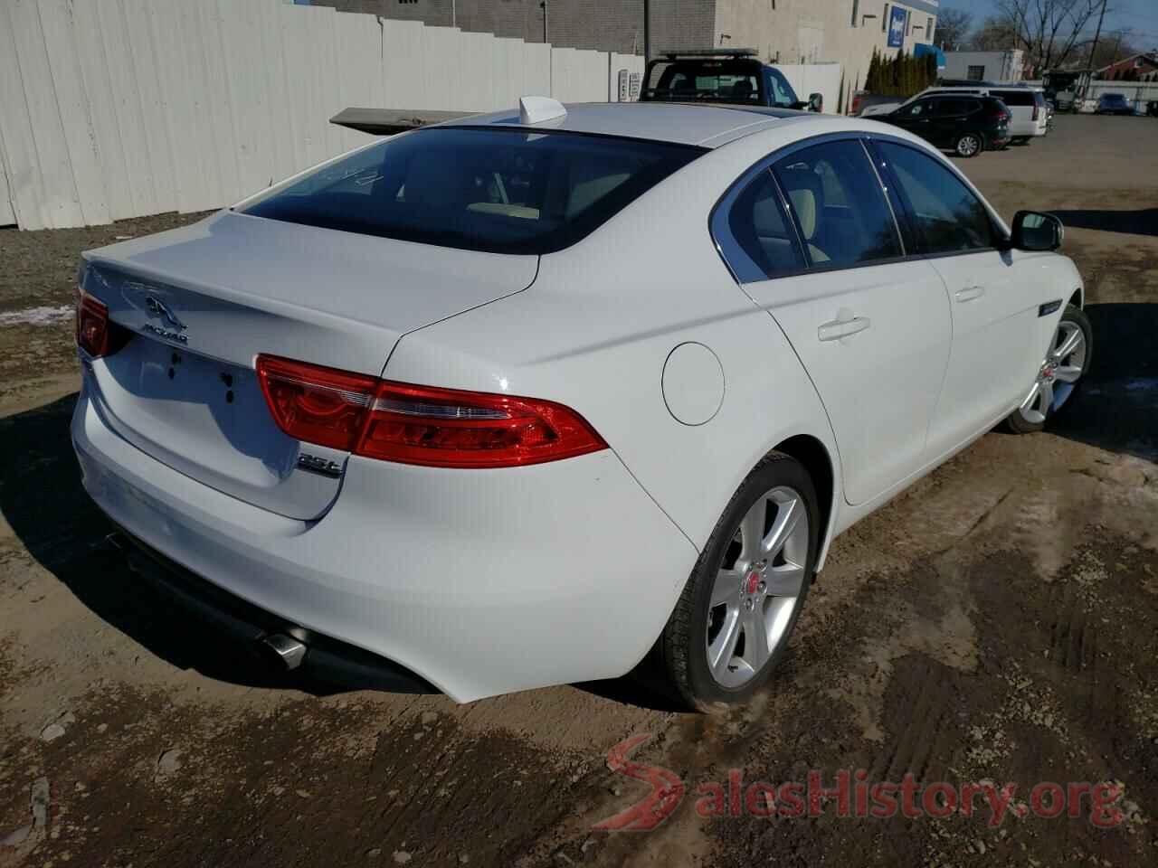 SAJAJ4FX9JCP34232 2018 JAGUAR XE