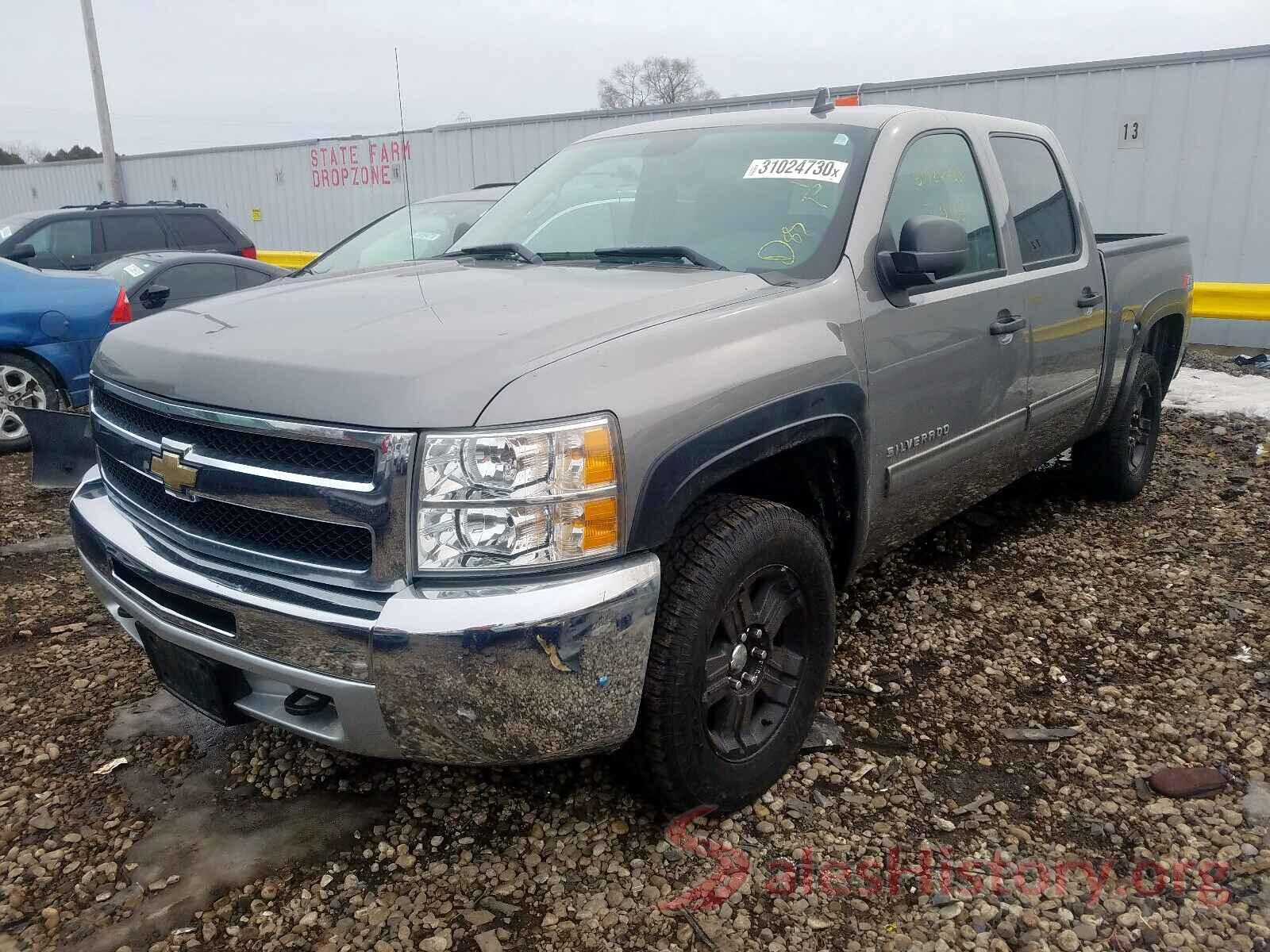 JTMZFREV0JJ732476 2013 CHEVROLET SILVERADO