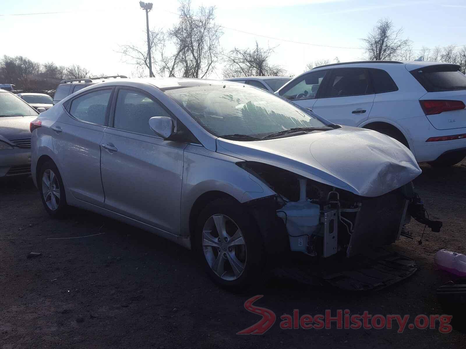 5NPDH4AE3GH766913 2016 HYUNDAI ELANTRA