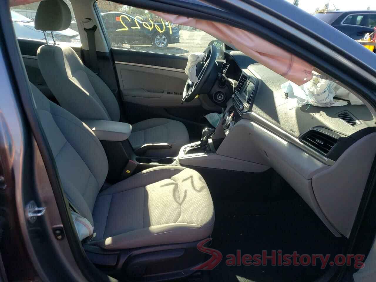 KMHD74LF7KU817803 2019 HYUNDAI ELANTRA