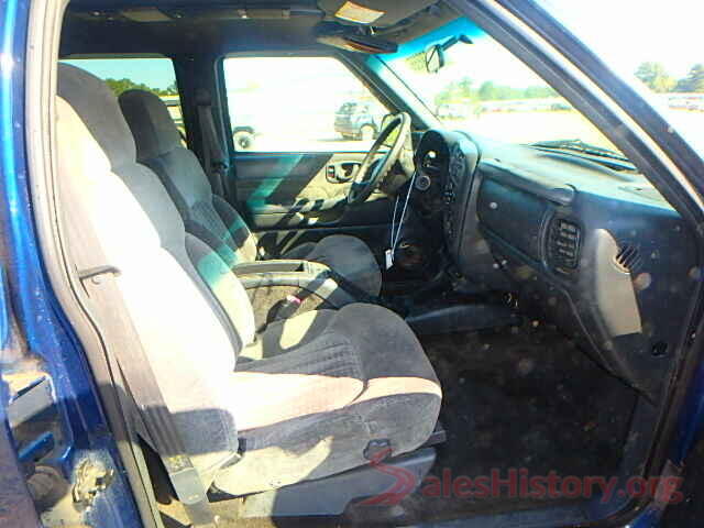 3FA6P0H76KR154194 2001 CHEVROLET BLAZER