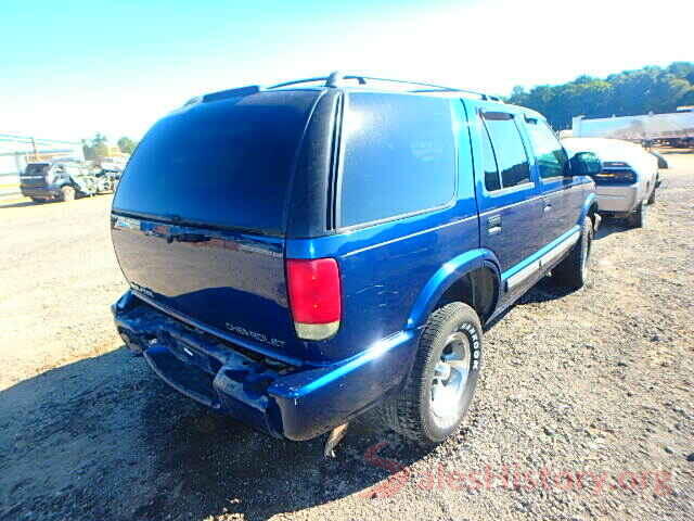 3FA6P0H76KR154194 2001 CHEVROLET BLAZER