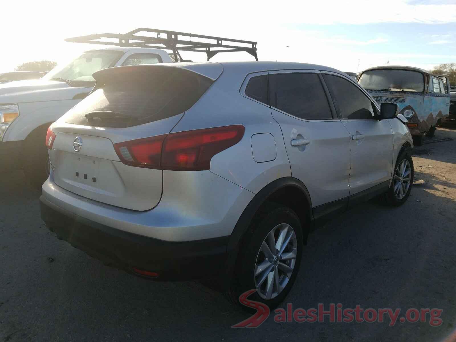 JN1BJ1CP4HW009624 2017 NISSAN ROGUE